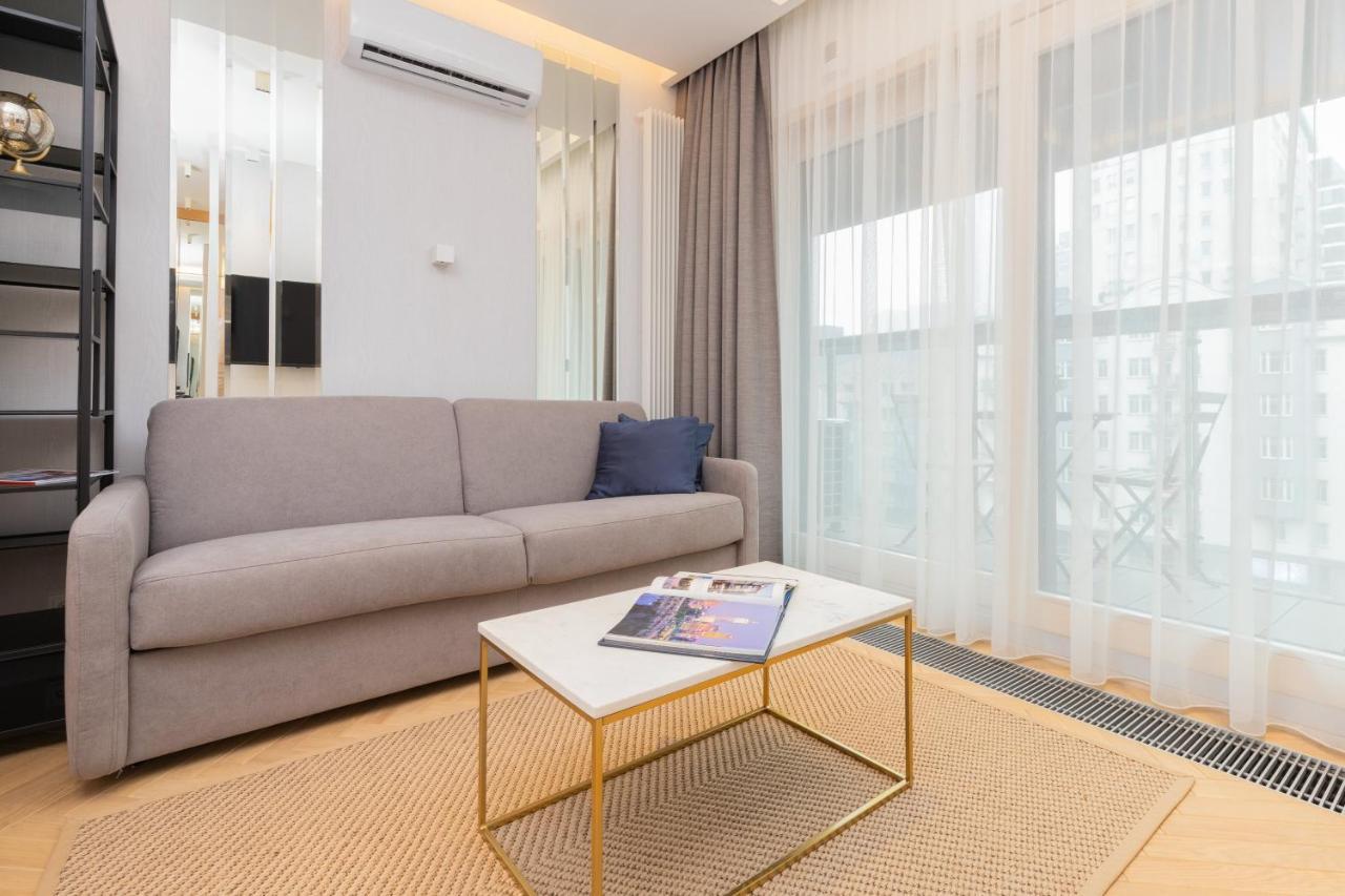 Apartamentų viešbutis Mennica - Center By Renters